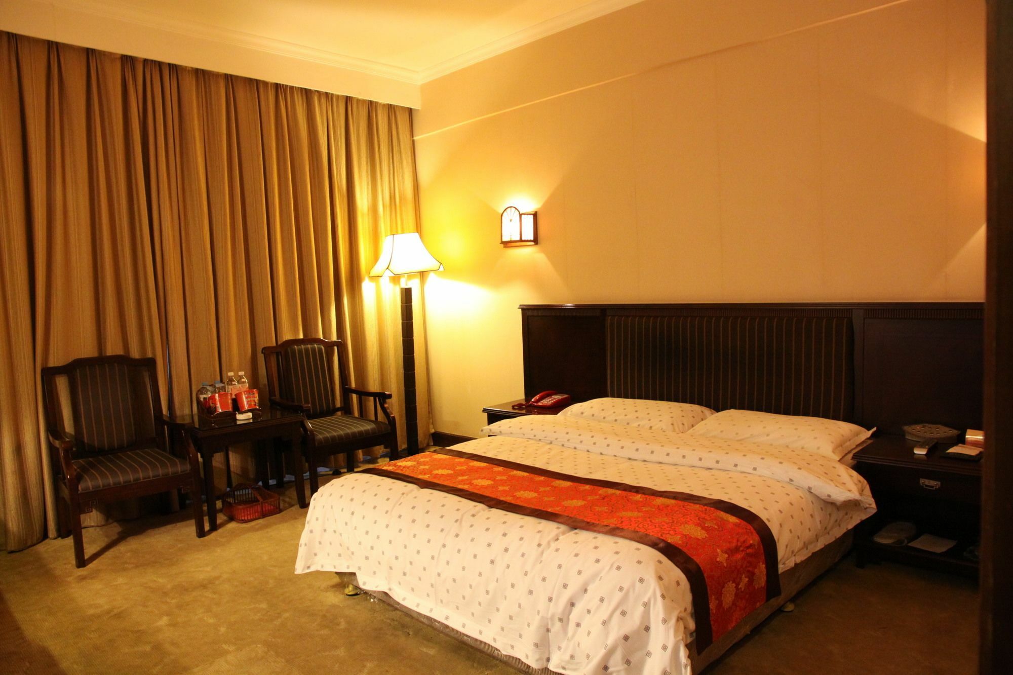 Nantian Grand Hotel Liuzhou Eksteriør bilde